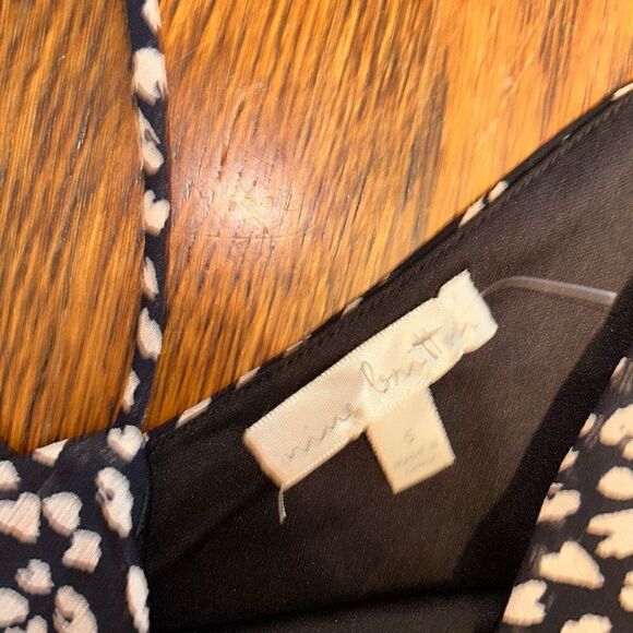 New blouse   - Picture 2 of 3